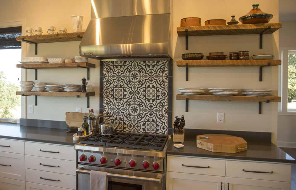 Morris-design-farmhouse-Kitchen